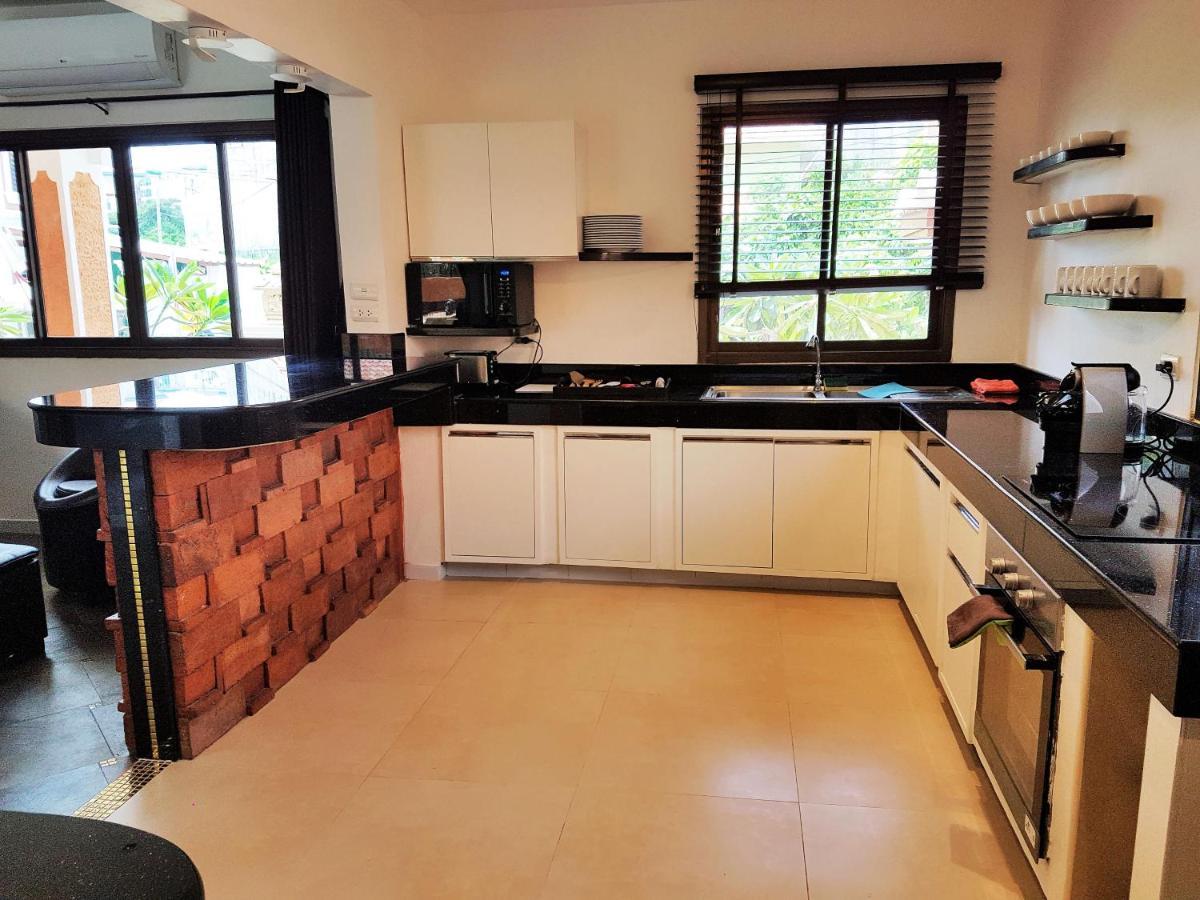 Hideland Luxury Pool Villa Pattaya Walking Street 5 Bedrooms Exterior foto